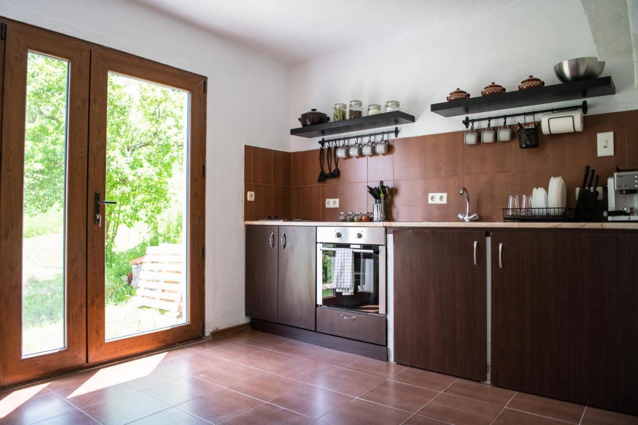 Villa Къща До Гората Триград Extérieur photo